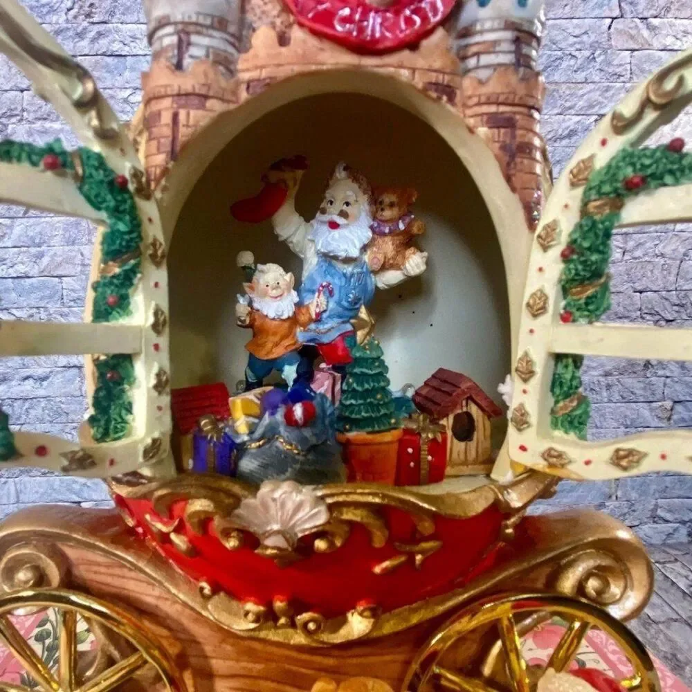 Vtg Musical Christmas Carriage Santa Sled Ceramic Holiday Decor Battery Operated